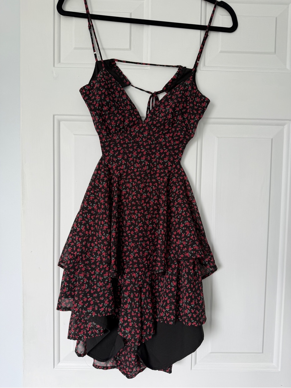 Sky to Moon floral flowy romper size small